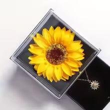 Dainty Stainless Steel Necklace Plated Zircon Daisy Sunflower Pendant Necklace with Sunflower Gift Box For Women Girls Jewelry